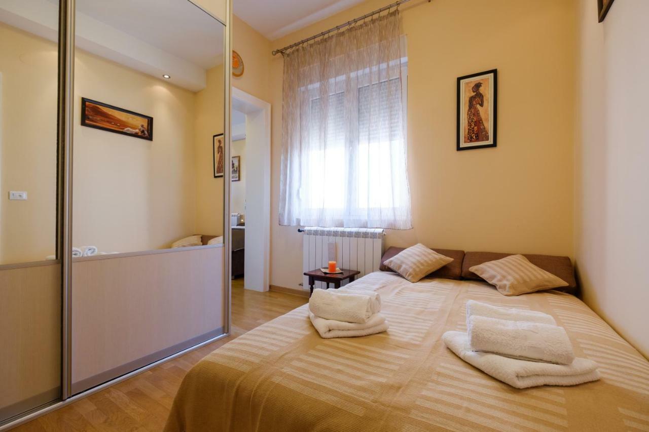 Ferienwohnung Jolie Belgrad Exterior foto